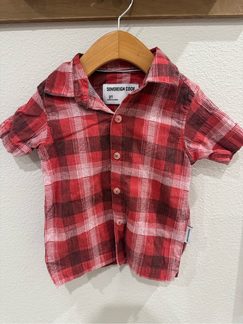 Soveriegn code button boy shirt